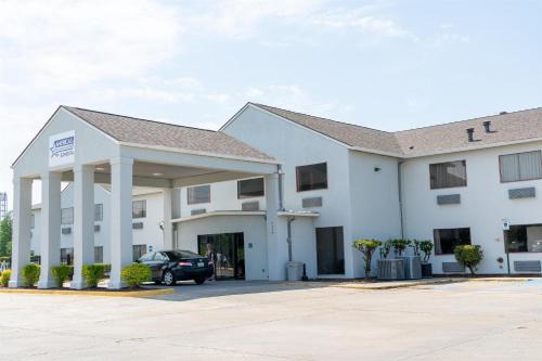 Burnside Hotel | Americas Best Value Inn Donaldsonville