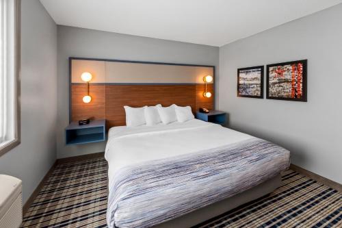Crookston Hotel | AmericInn by Wyndham Crookston U of M Crookston
