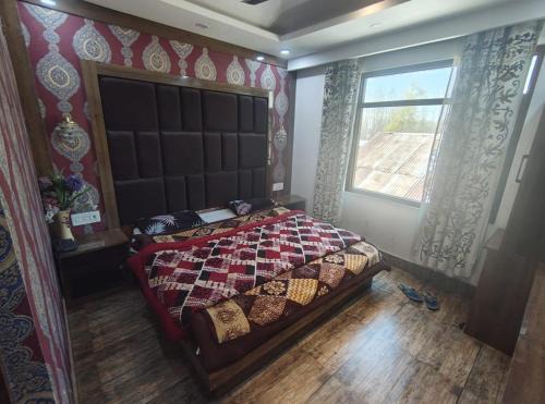 Kedarnath Haus | Amol Guest House
