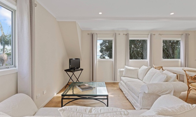 Gulf Harbour Hütte | Amour de la mer - Army Bay Studio Apartment