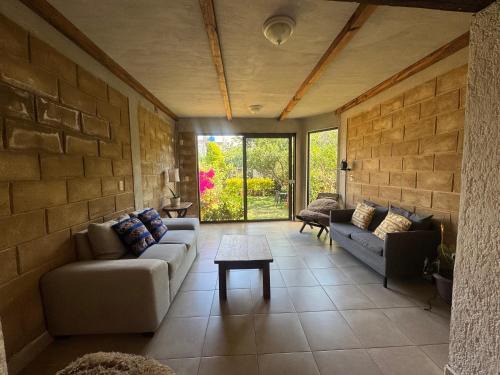 De Guadalupe Haus | Amplia Casa en el Corazón de Sancris