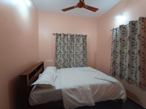 Honavar Haus | Amruth Homestay Honavar room 4