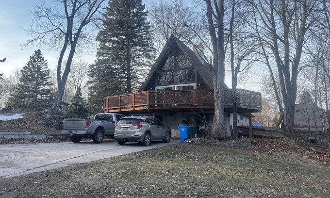 Upper Peninsula Haus | An Altruistic A-Frame