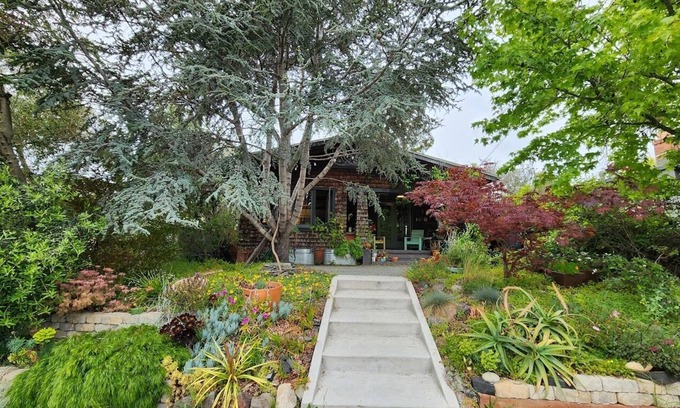 North Berkeley Haus | An elegant Craftsman's house with a modern garden studio and a huge backyard