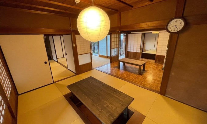 Shozu-gun Haus | An inn for renting an old folk house on Shodoshima / Shozu-gun Kagawa