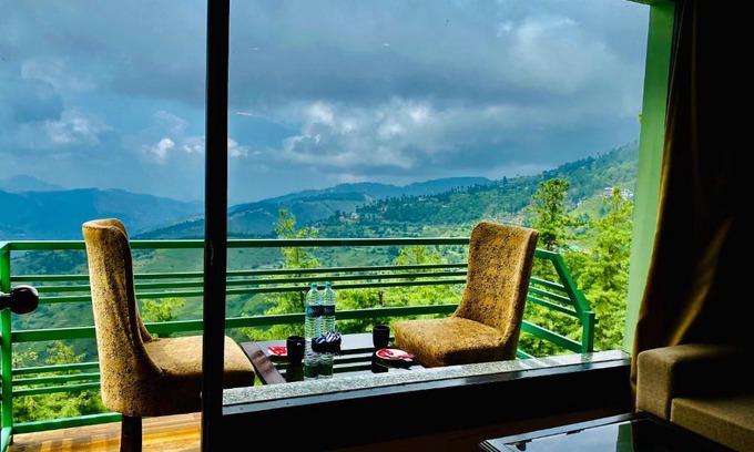 Shimla Wohnung | AN resort Mashobra II Forest-Mountain view rooms