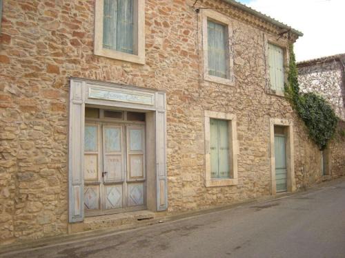 Ferrals-les-Corbieres Haus | "Ancien Cafe" with roof terrace and balcony