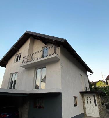 Mali Radic Villa | Anes House
