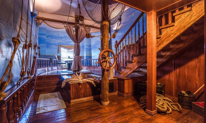 East Central Hotel | Anniversary Inn - 5th South