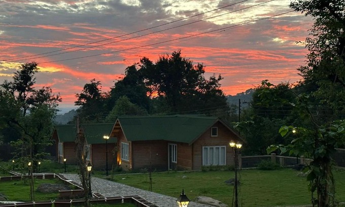 Ram Nagar Resort | Antaraal Resort & Spa - Wellness & Family Retreat, Dharamshala
