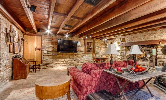 Druid City Haus | Antebellum-Haus gerade Blöcke von UA Stadium