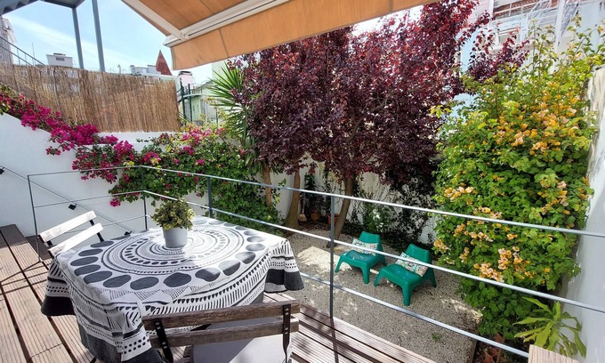 Penha de Franca Wohnung | Charmanter Ort mit privatem Garten