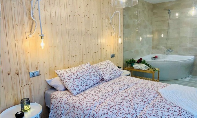 Pozo Alcon Wohnung | Apartamento Ático con Jacuzzi