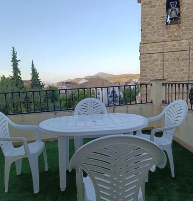 Noalejo Wohnung | Apartamento al pie de la torre