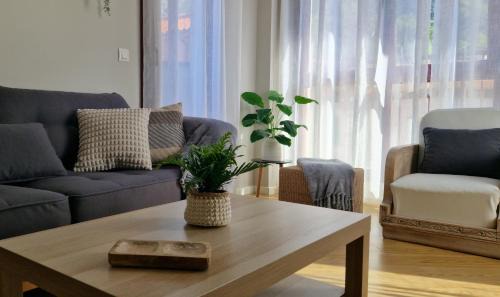Panes Wohnung | Apartamento Deva Silva by Casas de Los Picos