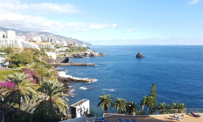 Sao Martinho Wohnung | Apartamento Funchal com Piscina