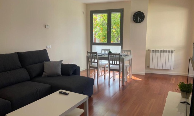 Latas Wohnung | Apartamento Pirineos, Urb Las Margas Golf
