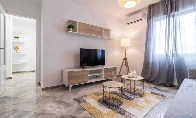 Huelva Wohnung | Apartamento Tranquilo , en Pleno Centro con Garaje