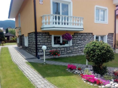 Nizny Sliac Wohnung | APARTMÁN ELEGANT 2