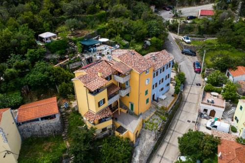 Valun Wohnung | APARTMANI I SOBA ROBERTO I MIRJANA