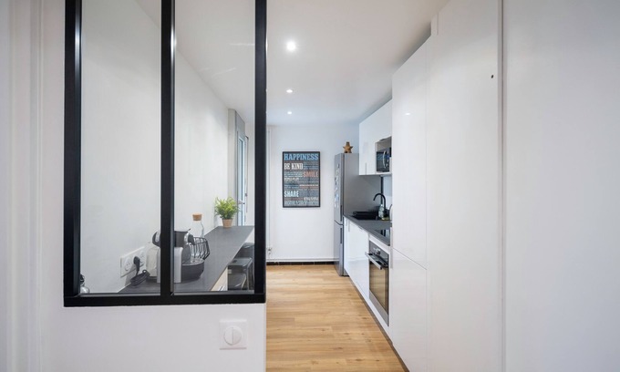 Le Chesnay Wohnung | Apartment Le Chesnay - Versailles Bright, unoverlooked, 10 minutes from the chateau.