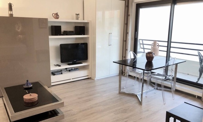 Necker Wohnung | Ferienwohnung - 1 Raum - 2 Personen