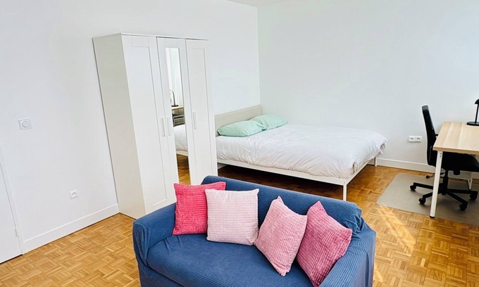 Chenevier-Demenitroux Wohnung | Apartment Créteil, 20 minutes from Paris by metro 8