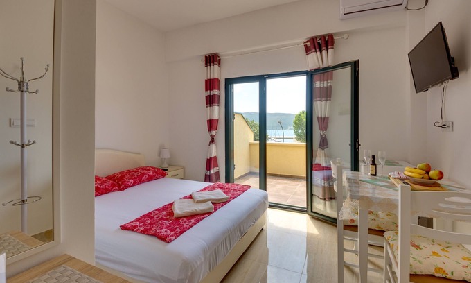Meljine Wohnung | Apartment für 2 Gäste mit Meerblick in Herceg Novi