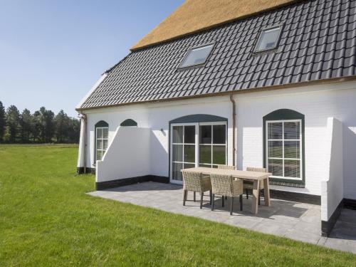 De Cocksdorp Haus | Apartment in tasteful farmhouse in De Cocksdorp