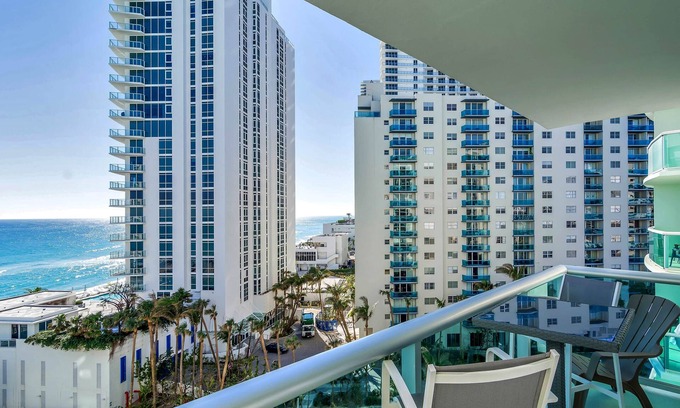 Hollywood South Central Beach Wohnung | Apartment Luxury Die Gezeiten am Strand mit Meerblick