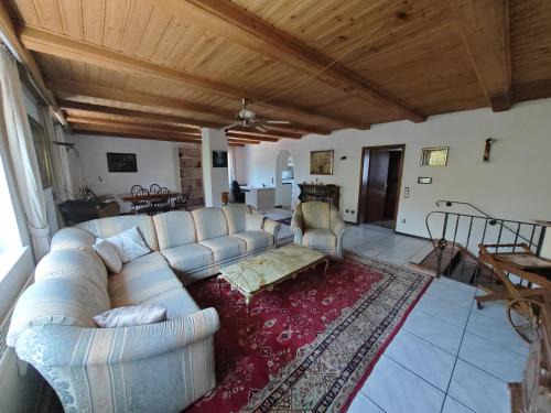 Grafenwohr Wohnung | Apartment O2 - Gehobene 4-Zimmer Wohnung 145qm für 1-6 Personen 2x DZ 1x ZZ