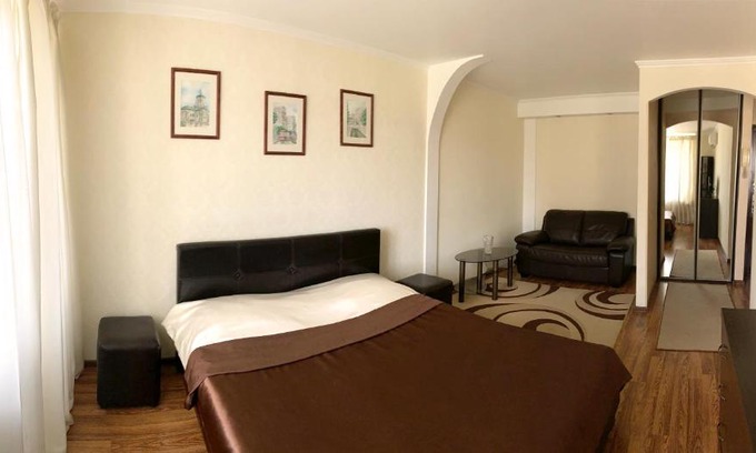 Minsk City Centre Wohnung | Apartment on Romanovskaya sloboda 10