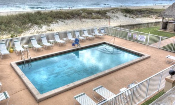 Deerfield Beach Resort | Apartment Steps from the Beach!