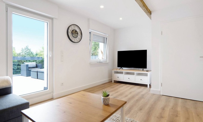 Gronau Wohnung | Ferienwohnung 'Weiden' mit Balkon und WLAN