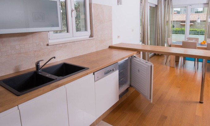 Pula Wohnung | Apartments Lumare with private pool