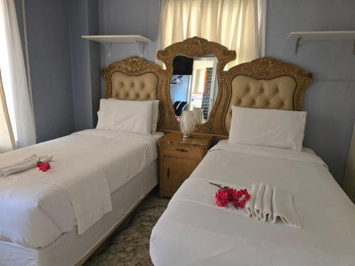 Tlokweng Kabine | Apelles Palace Guest House - Staycation of choice - Home away from yours