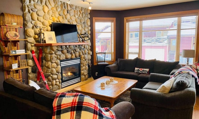 Okanagan-Similkameen Eigentumswohnung | Apex Mountain ~ Lazy Bear Lodge