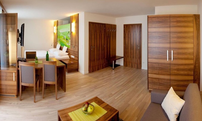 Bad Waltersdorf Haus | Apfelsuite | ab 3 Nächte | Halbpension - Hotel-Restaurant Teuschler-Mogg