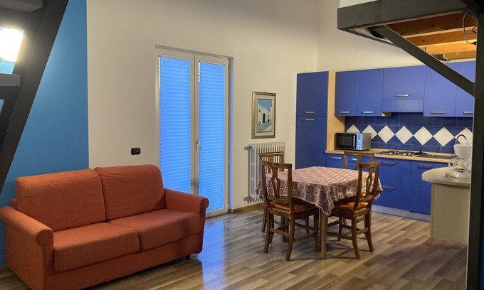 Malcesine Wohnung | App with 2 ideal e rooms for 4 people with lake view and private parking space