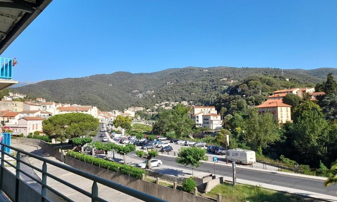 Amelie-les-Bains-Palalda Wohnung | Appartement A Beholding Sight