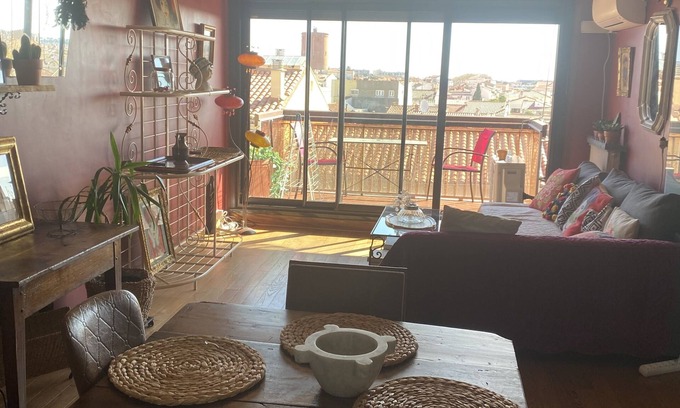 Les Platanes Wohnung | Appartement Clim Tout Confort Avec Terrasse et vue sur les Toits de la Ville