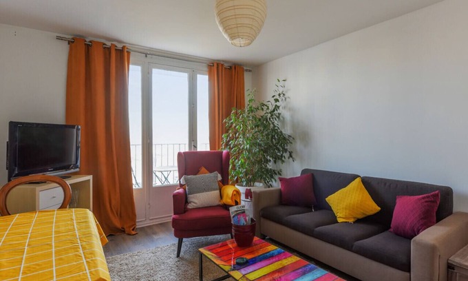 Clichy Wohnung | Appartement Jaurès, vue sur la Seine - Welkeys