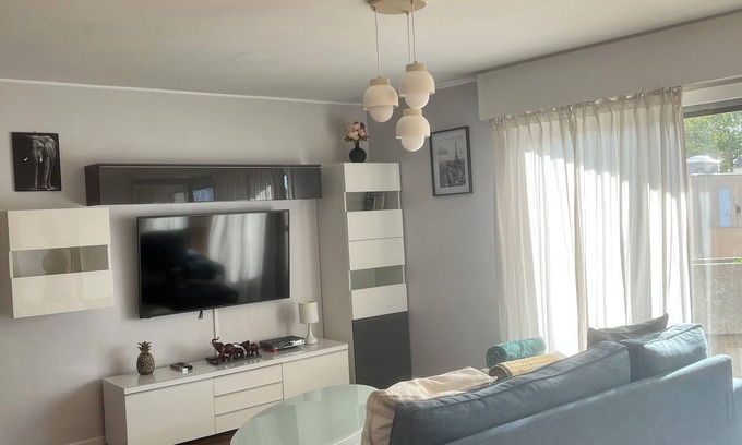 Front de Lac Wohnung | Appartement Près de Paris. Métro Créteil Préfecture Ligne 8