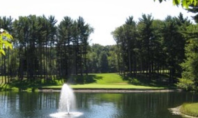 Apple Valley Eigentumswohnung | Apple Valley Lake, Pools and Beaches! Guest Passes available for a fee!