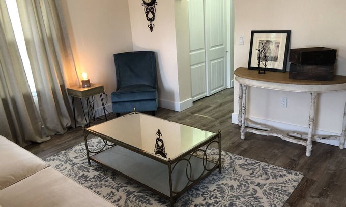 Murray Hütte | Apres Ski Kleines französisches Häuschen