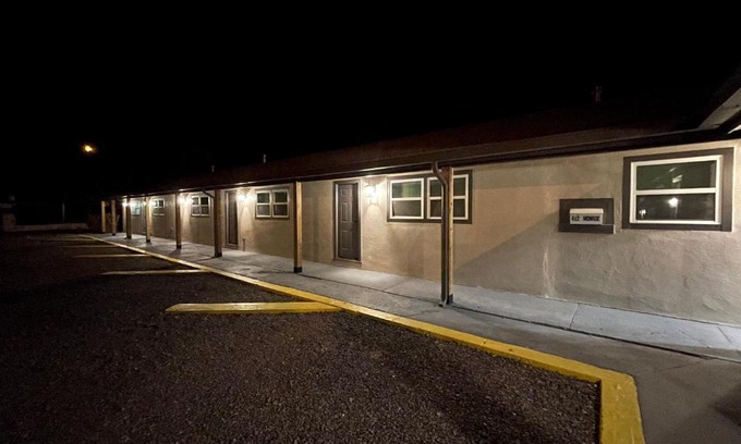 Clayton Wohnung | Apt 4 - High Plains Lodge at Nomad Landing