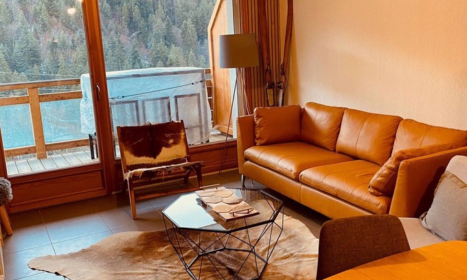 Saint-Jean-de-Sixt Wohnung | Wohnung 5 Pers, Garage, Balkon, WiFi, Skiraum