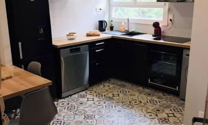 Besancon Wohnung | Apt,55m2, Refait à Neuf,?tout Confort,wifi