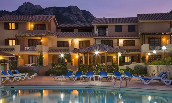 Arzachena Wohnung | Apt. Costa 1A with shared Swimming Pool