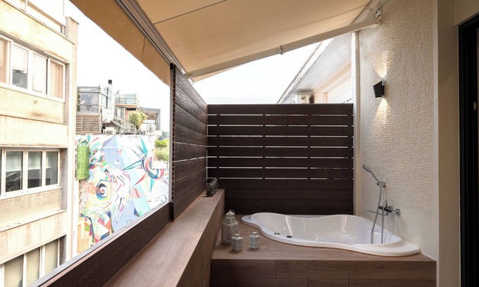 Monastiraki Wohnung | Apt in Monastiraki with hot-tub, Dream in Athens